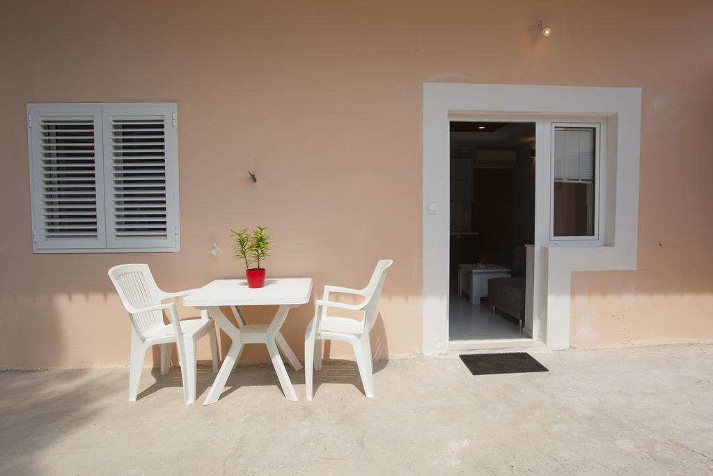 Lara Apartments マカルスカ 部屋 写真