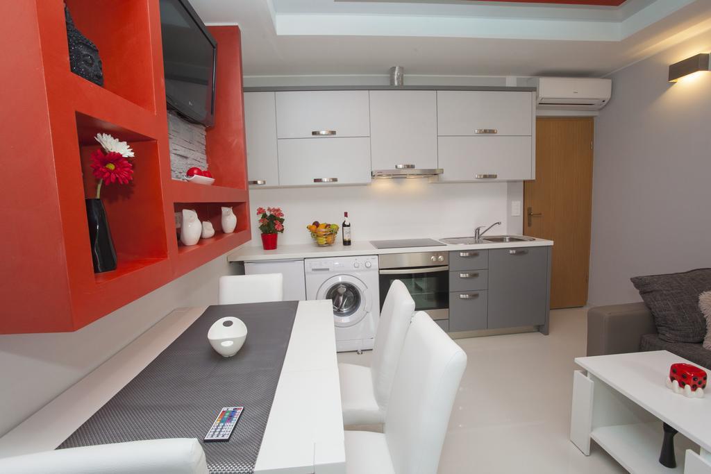 Lara Apartments マカルスカ 部屋 写真