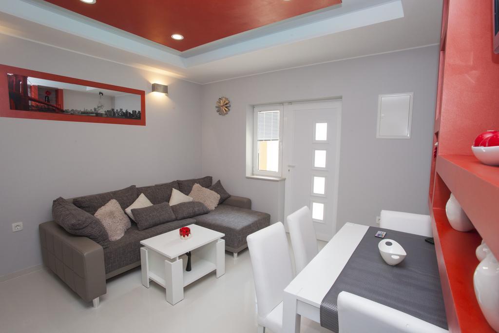 Lara Apartments マカルスカ 部屋 写真