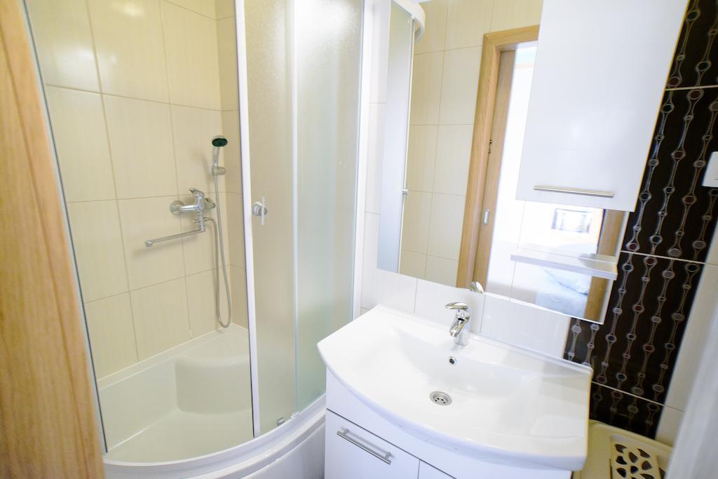 Lara Apartments マカルスカ 部屋 写真