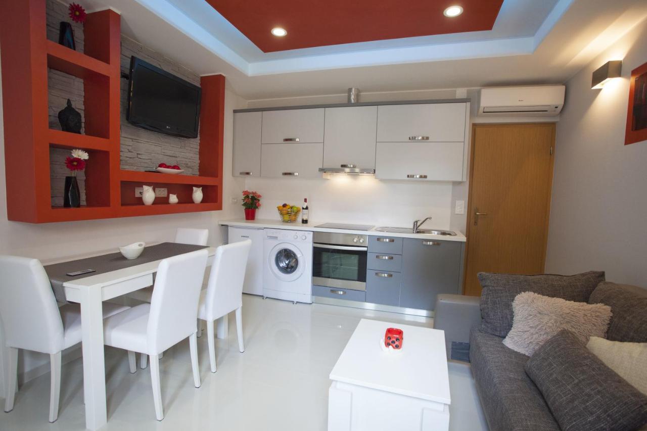 Lara Apartments マカルスカ 部屋 写真