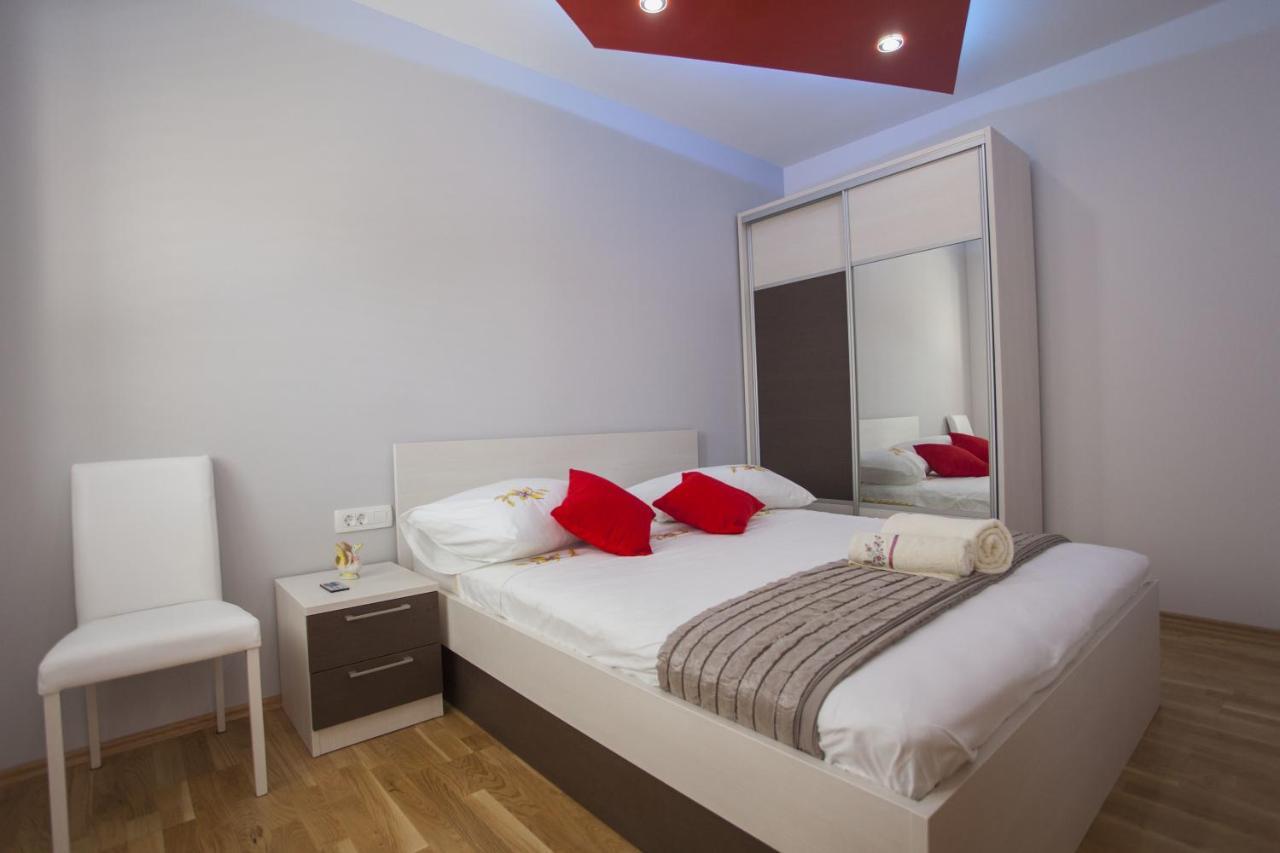 Lara Apartments マカルスカ 部屋 写真